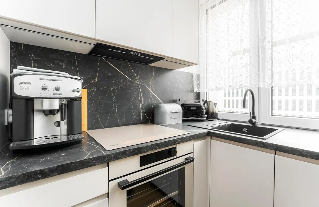 Jerozolimskie Premium Apartment-1