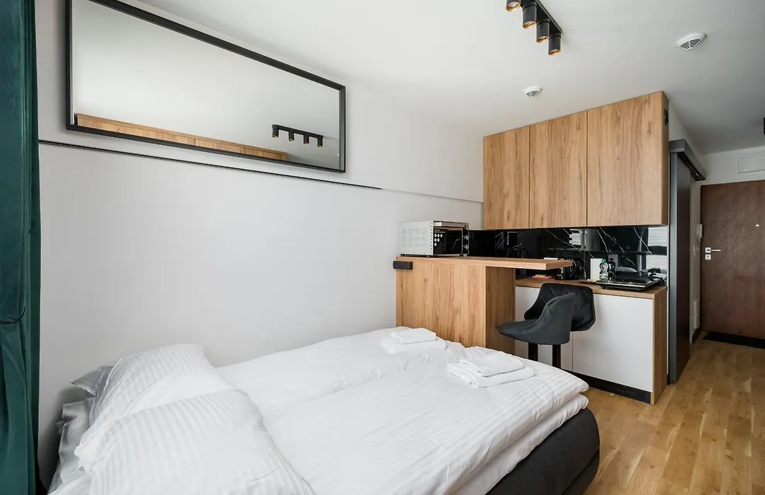 Praga Zgierska Modern Studios By Bookinghost-1