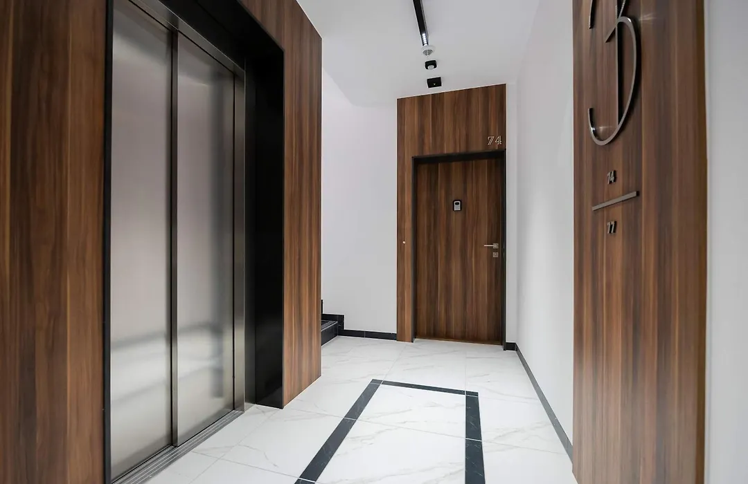 Elegant Apartment Ludwiki Warszawa With Parking & Air Conditioning By Noclegi Renters-1