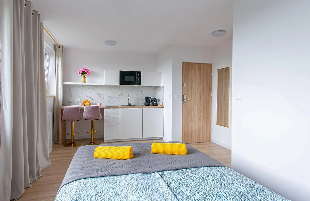 Green Avenue Apartments B-1