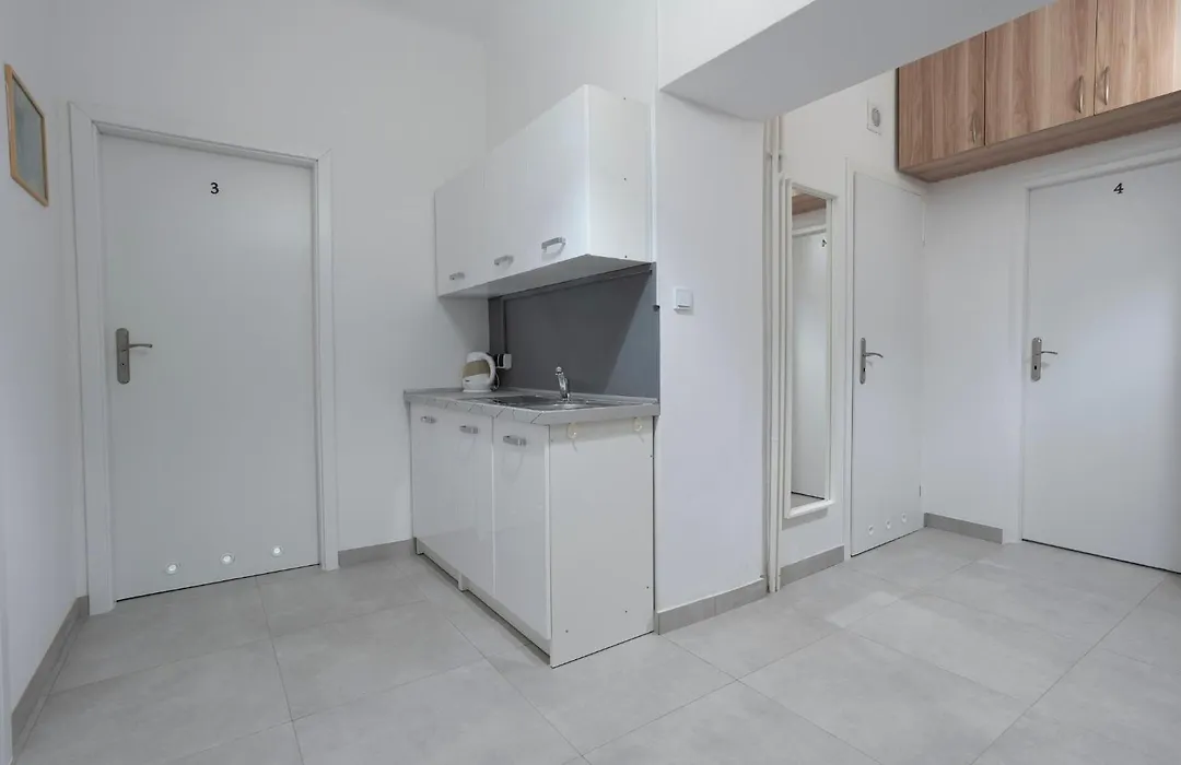 Central Flat At Plac Konstytucji-1