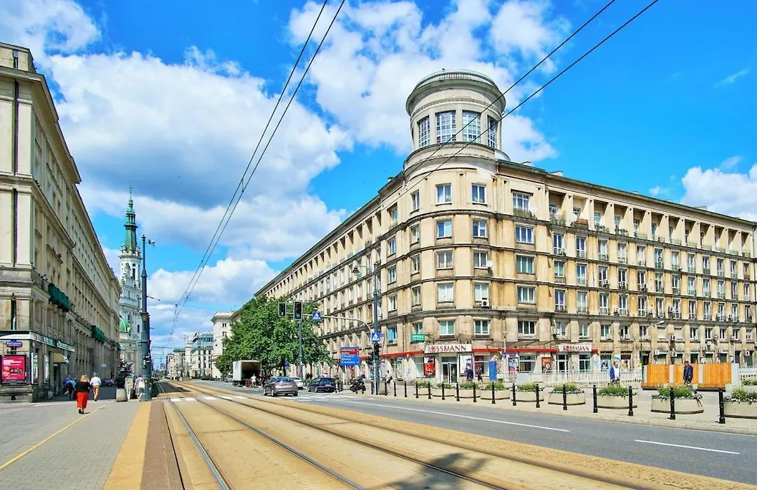 Luna Studio - City Center Zbawiciela Marszalkowska-1