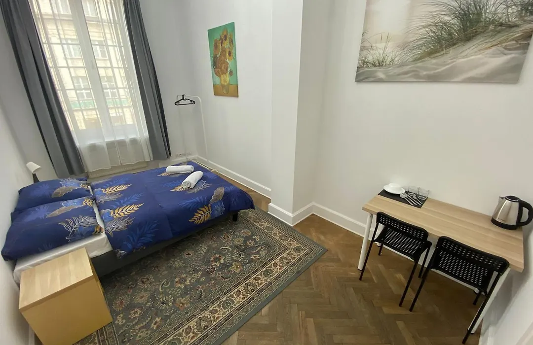 Fantastic-Inn Warszawa - NS51-1