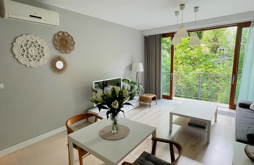 Warsaw City Center Apartment - With Free Parking-1