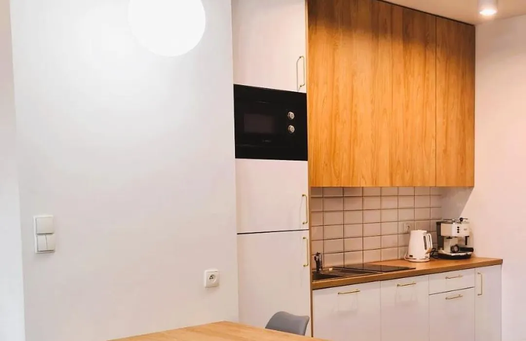 Bizapartments - Modern Flats With Parking-1