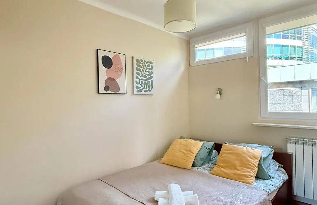 Cozy Stay Jana Pawła II Avenue Apartment-1