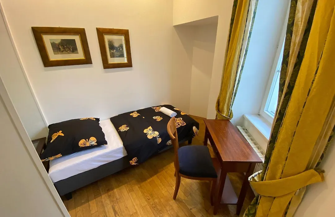 Fantastic-Inn Warszawa - CH30-1