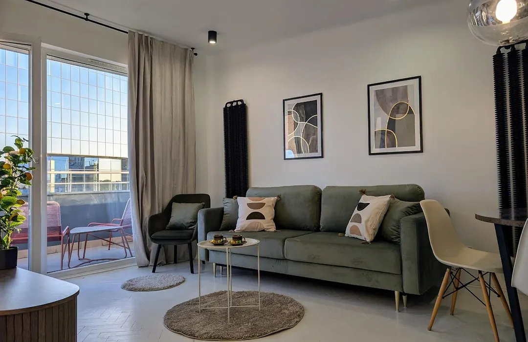 Royal Gardens Panorama Apartment By Cooee-1