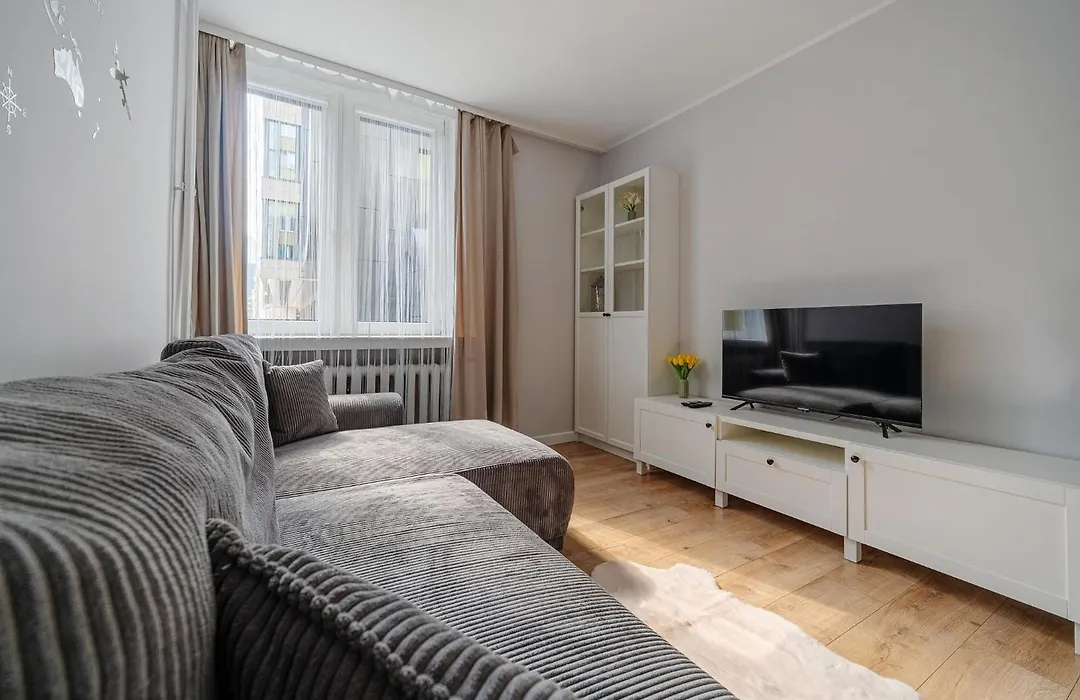 Modern Apartment In The City Center-1