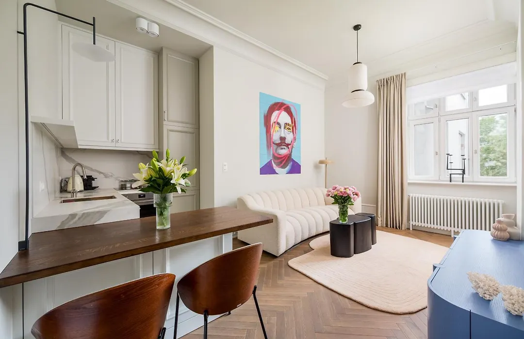 La Perle French-Style Suite In The Heart Of Warsaw With Premium Service-1