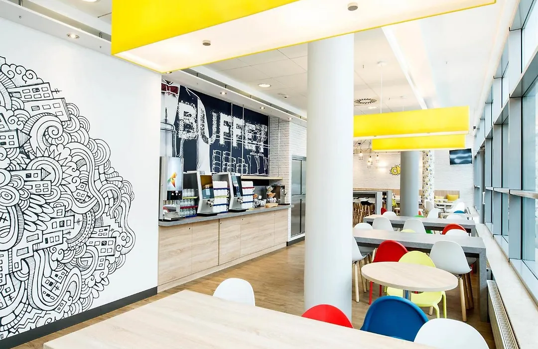 Ibis Budget Warszawa Centrum-1