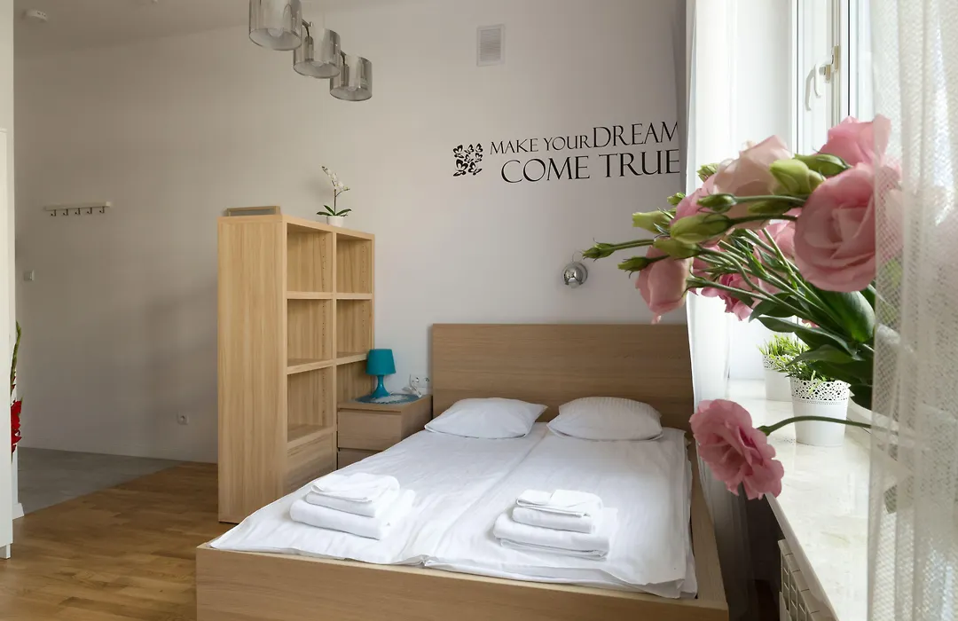 Apartamenty Wawa Centrum By Your Freedom-1