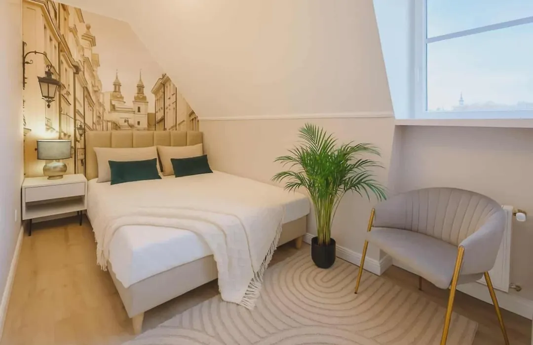 Gold Apartment In The Old Town-1