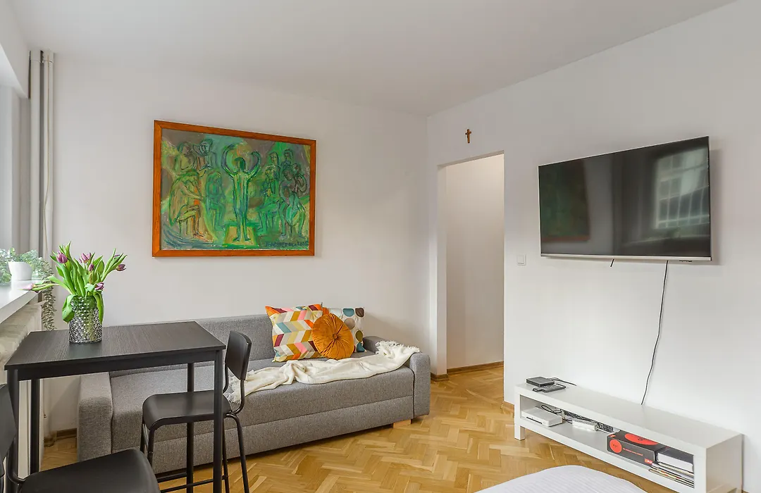 Shortstaypoland Tamka-1