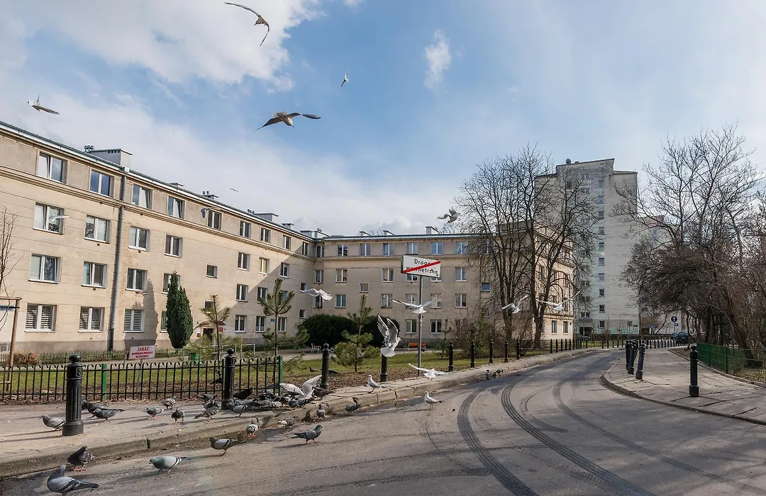 P&O Apartments Andersa Intraco-1