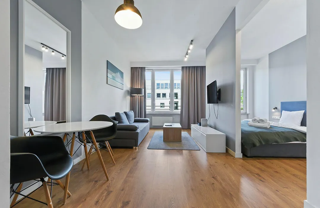 Rentplanet - Apartament Slawinska-1