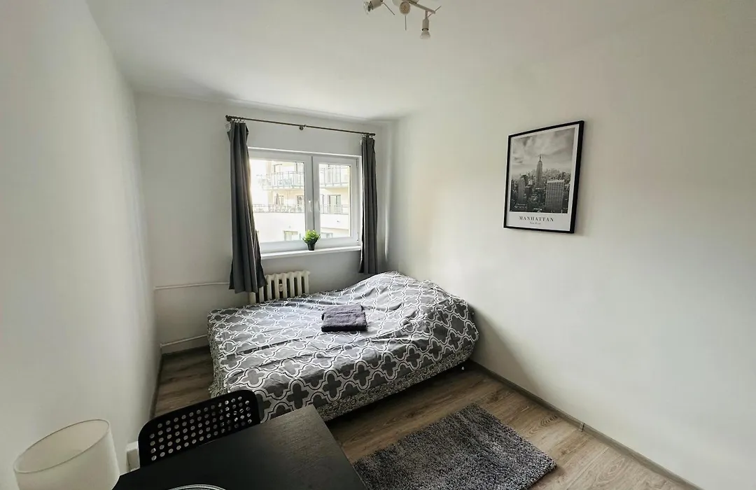 Wola Ratusz Rooms-1