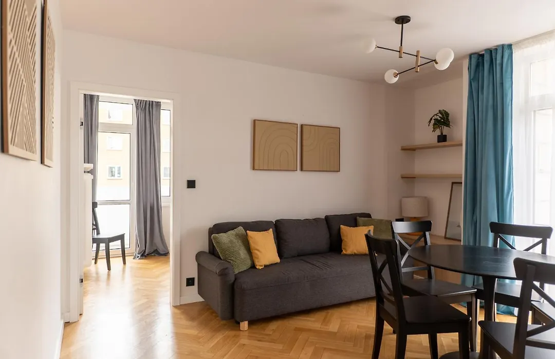Warsaw Concierge Lipowa-1