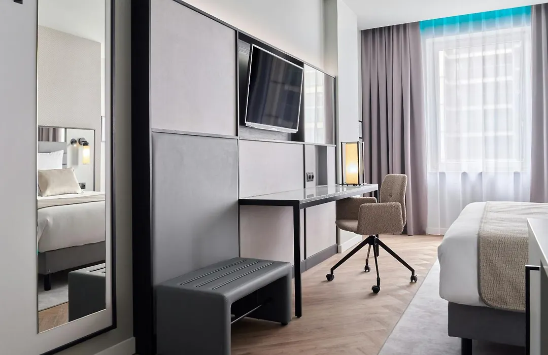 Leonardo Royal Hotel Warsaw-1