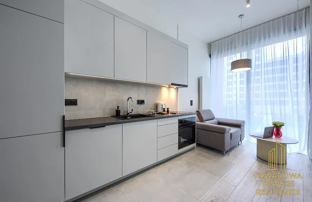 Towarowa Square Residence-1