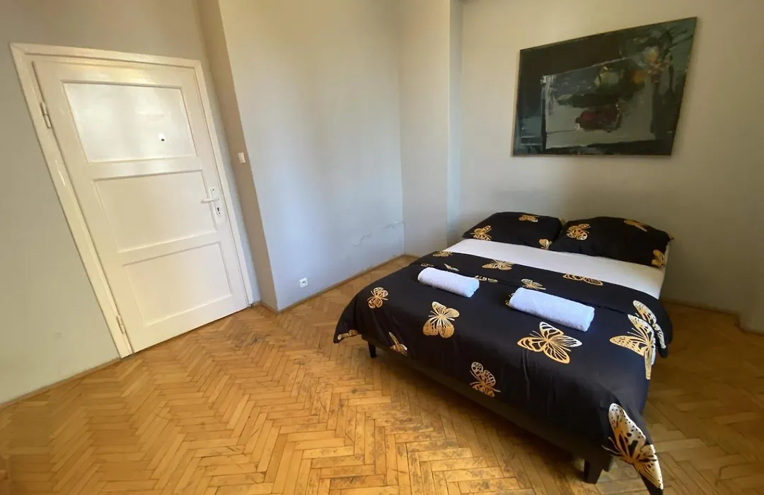 Fantastic-Inn Warszawa - Górskiego-1