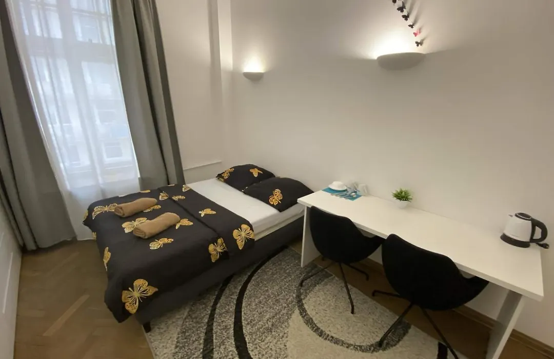 Fantastic-Inn Warszawa - Okólnik-1