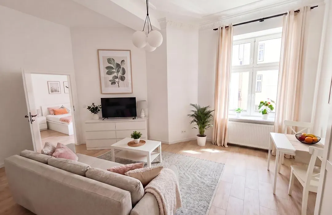 Luxury Design Apartments On Poznanska Street In The Center Of Warsaw-1