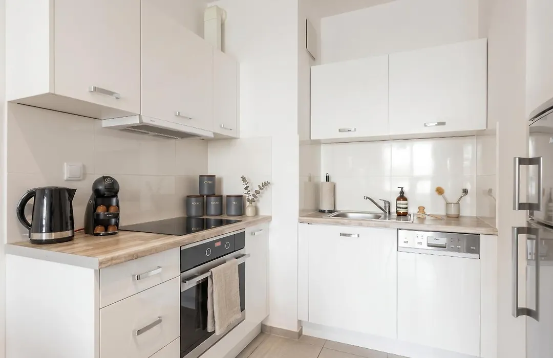 Urban Chic - Pereca Residence Cozy & Stylish Apartment In Central Warsaw-1