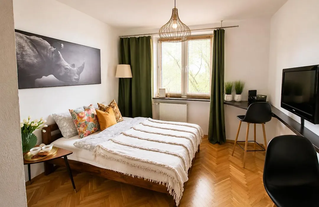 Piotrapartments - Central Warsaw - Walk Everywhere In Central Warsaw-1