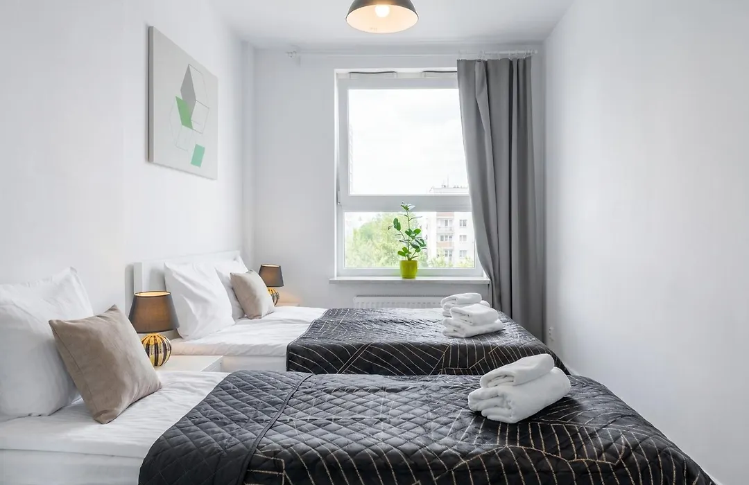 Golden Apartments Warsaw - Stylish & Sunny - Pereca Residence, City Center-1