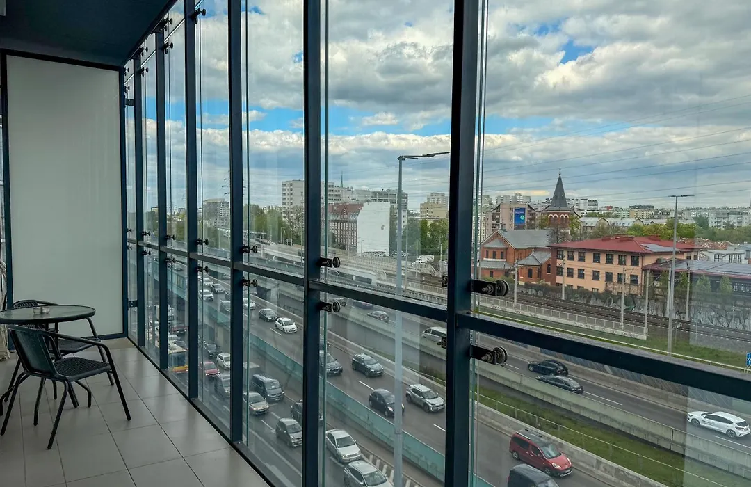 Apartamenty Wola Tower na Prymasa - z widokiem na City-1