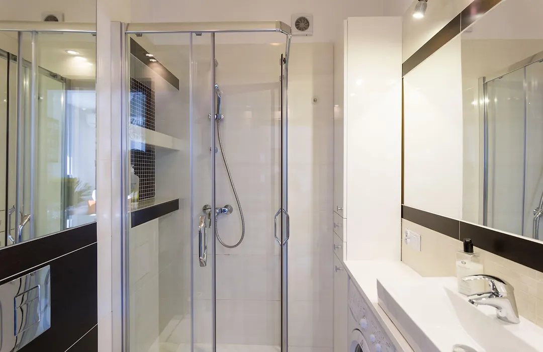 Apartament One By Your Freedom-1