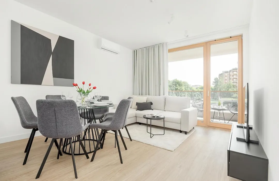 Stylish Apartments With Air Conditioning And Parking Near The Airport By Renters Prestige-1