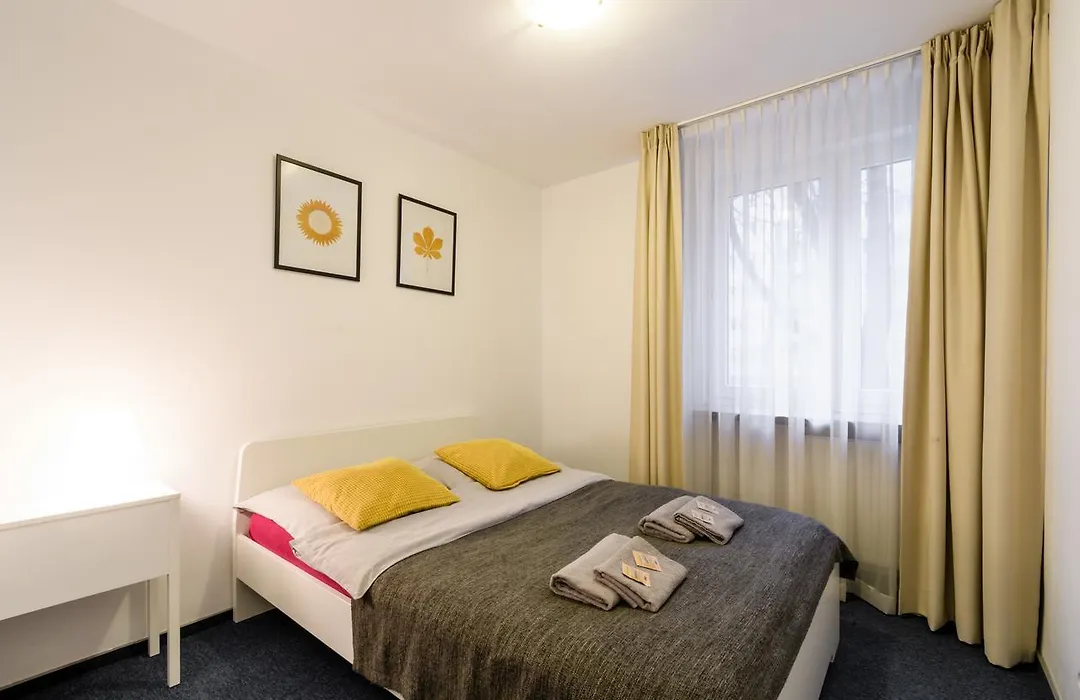 Budgetplus Key Apartaments Panska-1