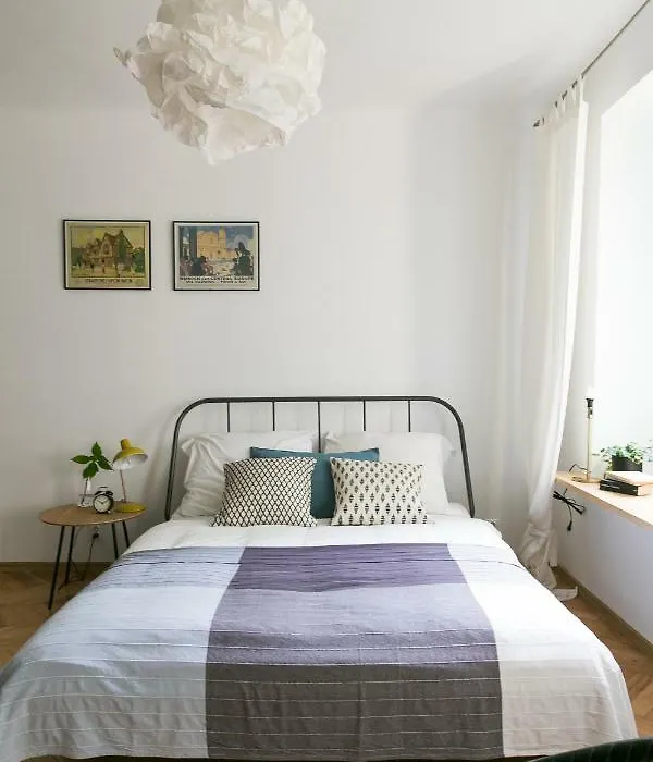 Bednarska Apartment-1