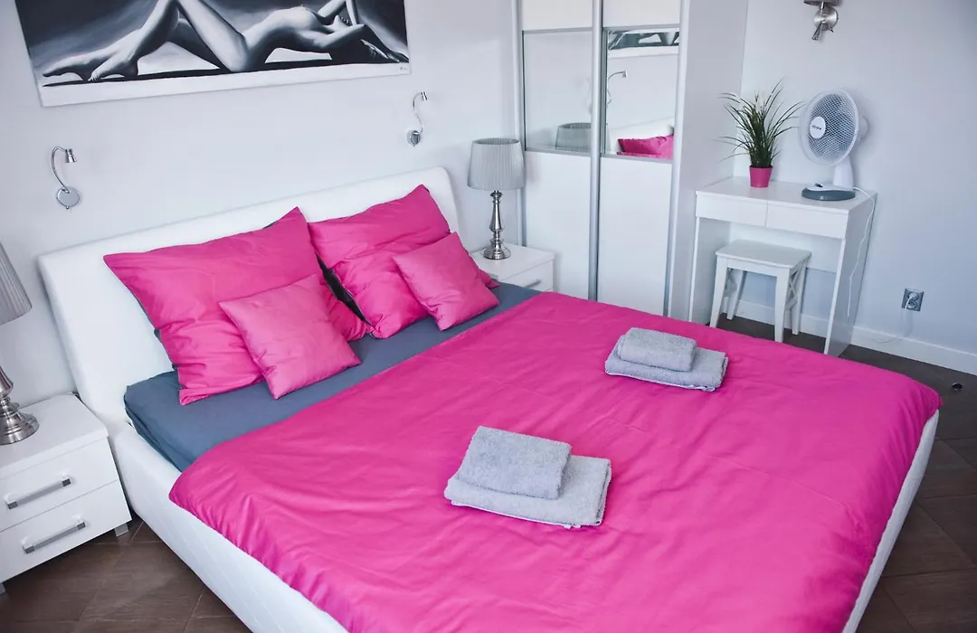 Apartamenty Nad Jeziorkiem-1