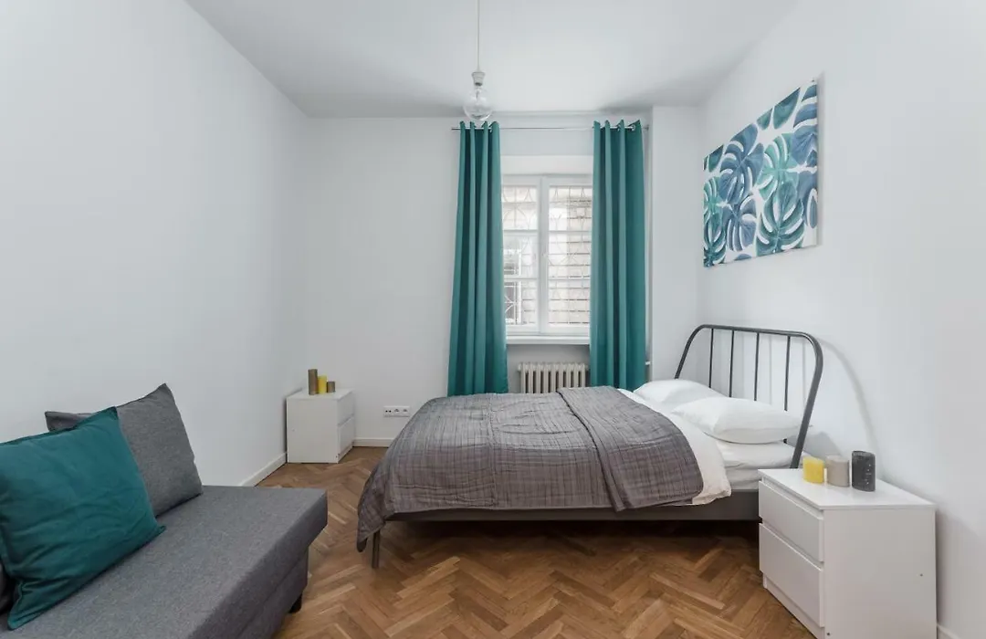 Chill Apartments Brzozowa Old Town-1