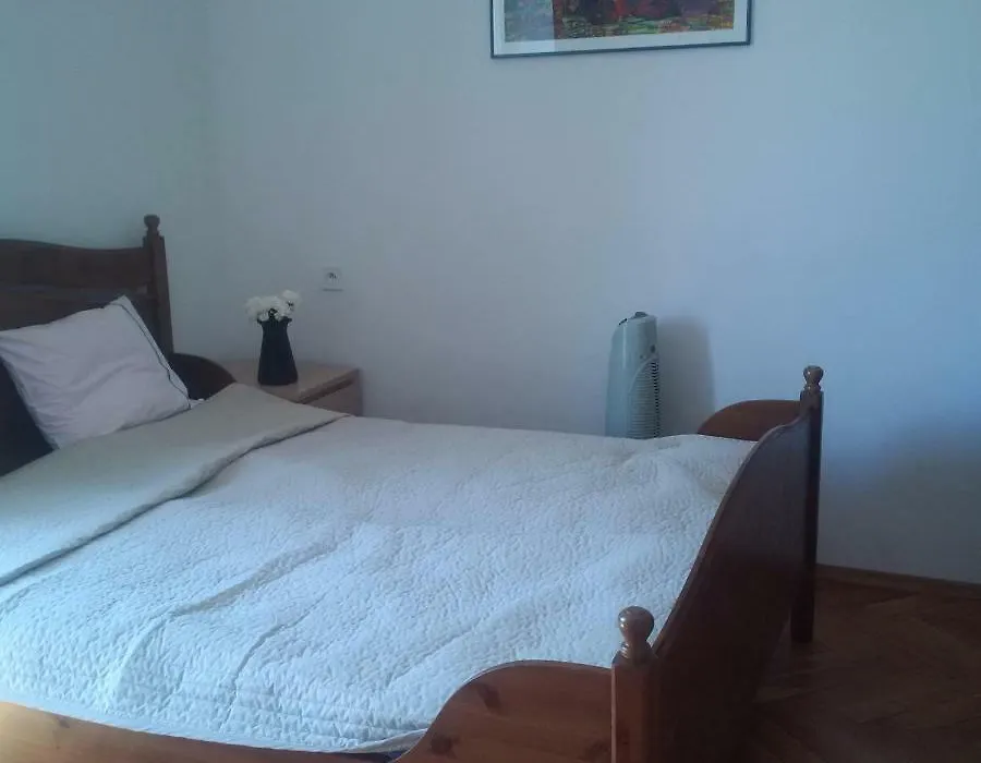 Center Apartment-1
