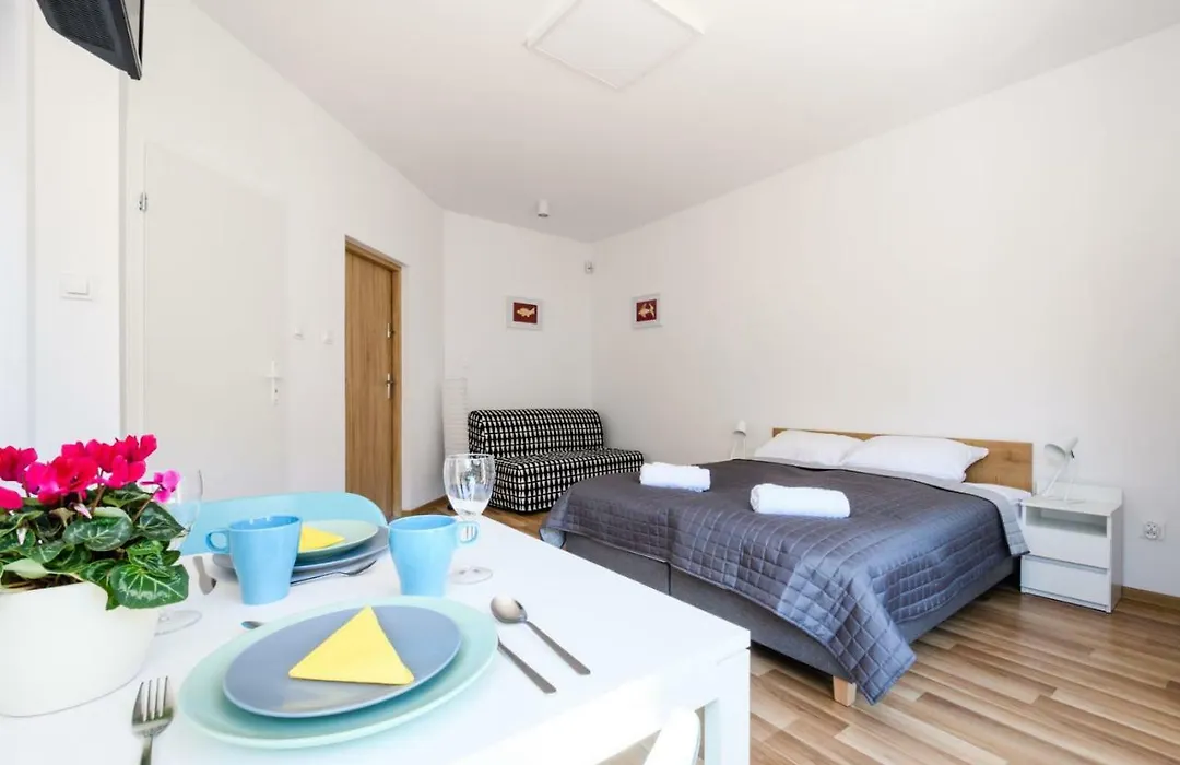 Art Apartments-1