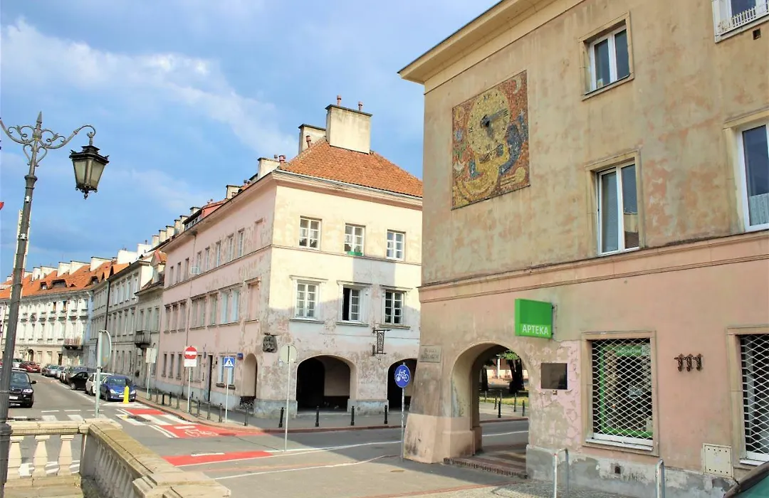 Mariensztat / Old Town Place For You-1