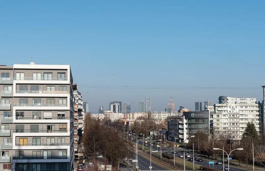 Metropolia Business Deluxe Apt, Ac, Wifi, Parking, Fv-1