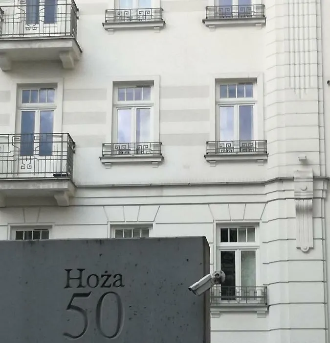 Apartment Hoza 50 With A Balcony In Close Center-1