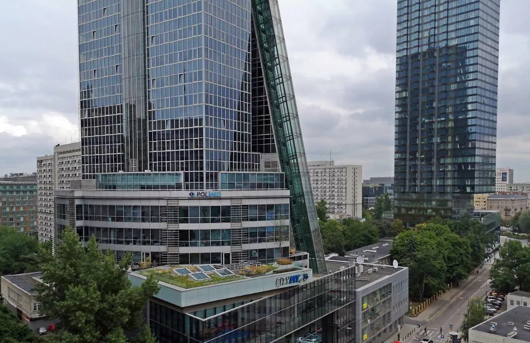 Onz Tower-1
