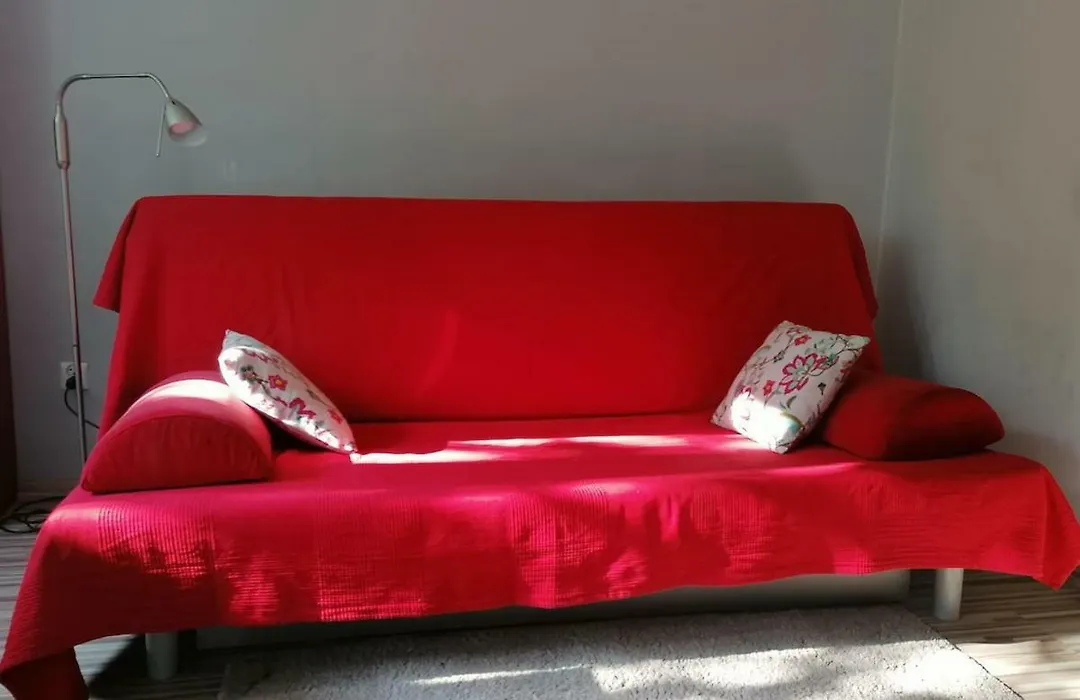 Sunny And Lovely Apartment. Near Chopin Airport!-1