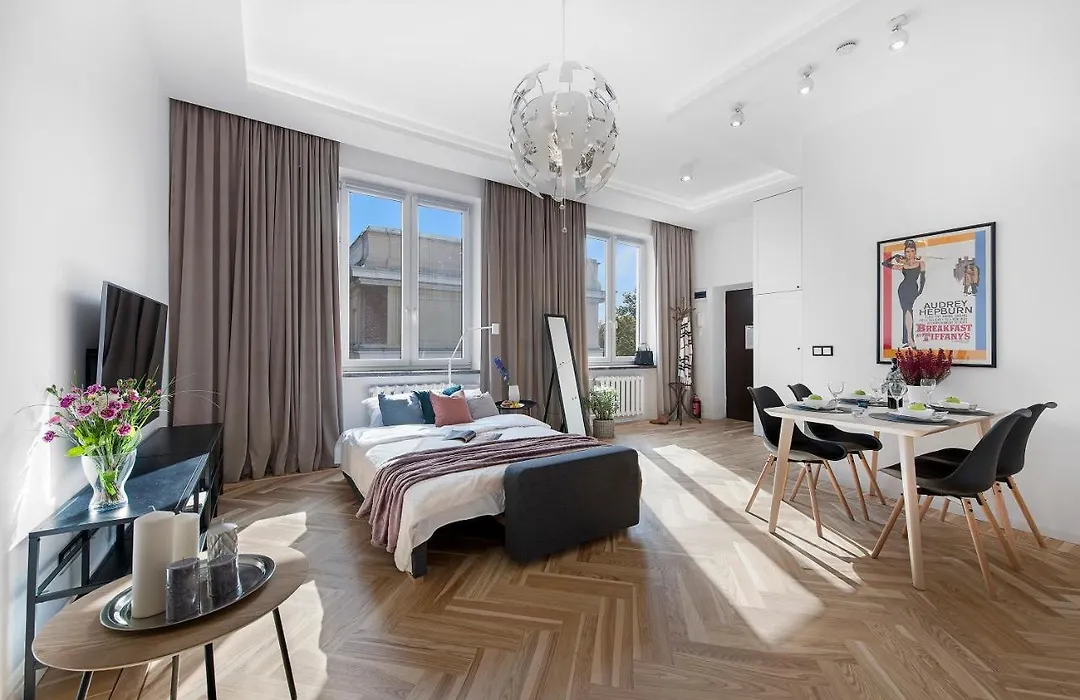 Marszalkowska Center Serviced Apartments-1
