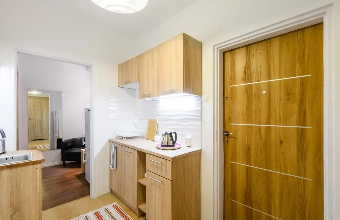 404 Rooms Zamiany Ursynow-1