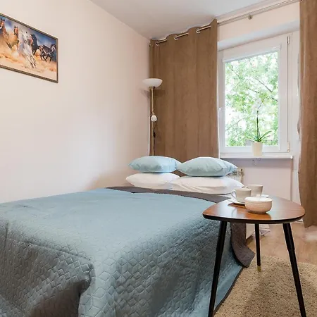 3 Bedroom Apartment Kasprzaka - P&O Serviced Apartments-2