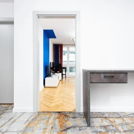 Warsaw Central Apartments By Noclegi Renters-2