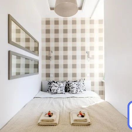 Sienna 41 Boutique Warsaw Apartments-3