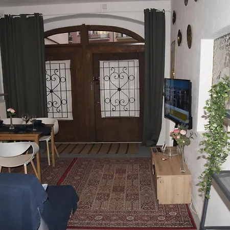 Cosy Apartment In The Old Town II-2